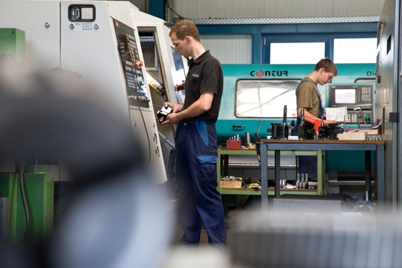 voelkers metallbearbeitung cnc drehen 01